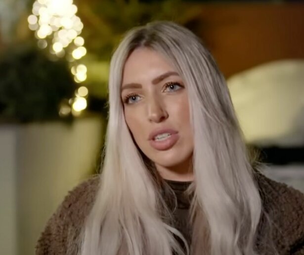 Denise uit Winter vol Liefde maakt tongen los: 'Zo nietszeggend en alles is nep'