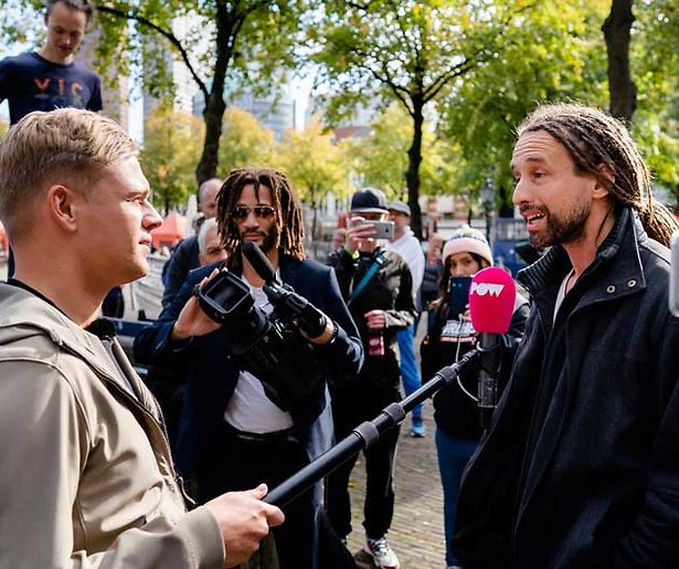 Dennis Schouten na vijf jaar weg bij PowNed