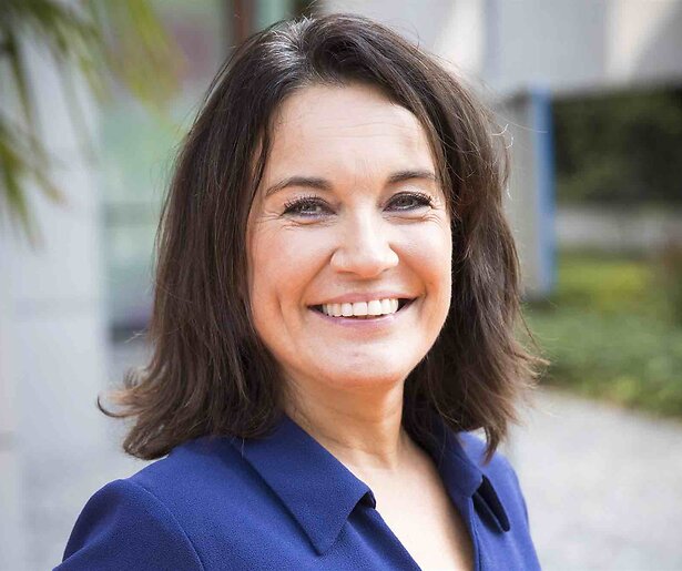 Dione de Graaff presenteert Studio Peking