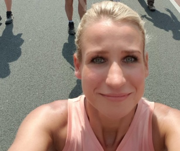 Dionne Stax start laatste Vierdaagse-etappe met blaren