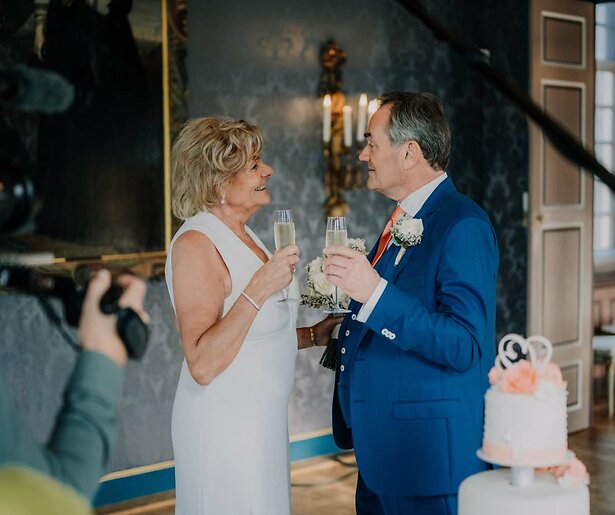 Angela de Jong vindt MAFS een programma waarin wanhopige mensen gewetenloos gebruikt worden