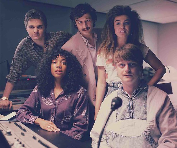 Grijp je kans: De Nederlandse Netflix-serie Dirty Lines zoekt figuranten