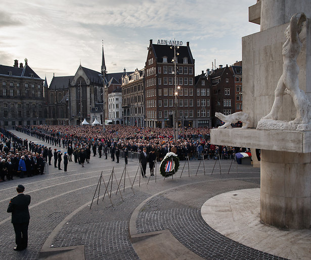 Kijkcijfers: Miljoenen voor Dodenherdenking