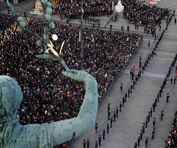 Dodenherdenking dit jaar op lege Dam