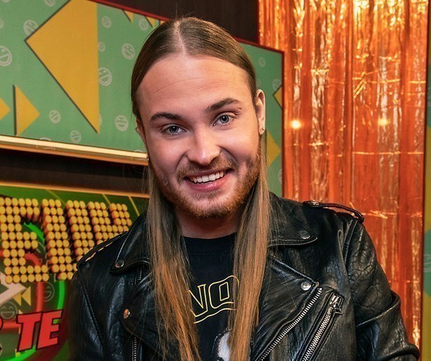 NOS laat rapper Donnie het weer presenteren