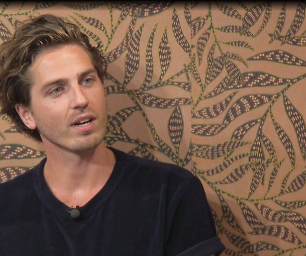 GTST-fans bieden soaphunk Dorian Bindels geld voor seks 