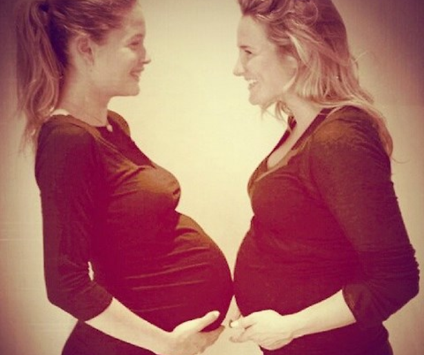 Zwangere Lieke van Lexmond en Doutzen Kroes samen op de foto