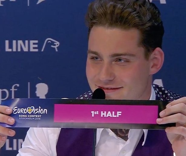 Douwe Bob stijgt bij de bookmakers