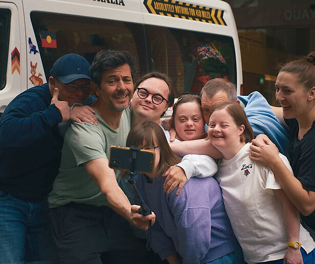 Je ziet het nieuwste seizoen van Down the Road (België) nu bij NPO Start