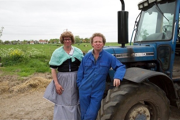 Nieuwe en vertrouwde satire in Draadstaal