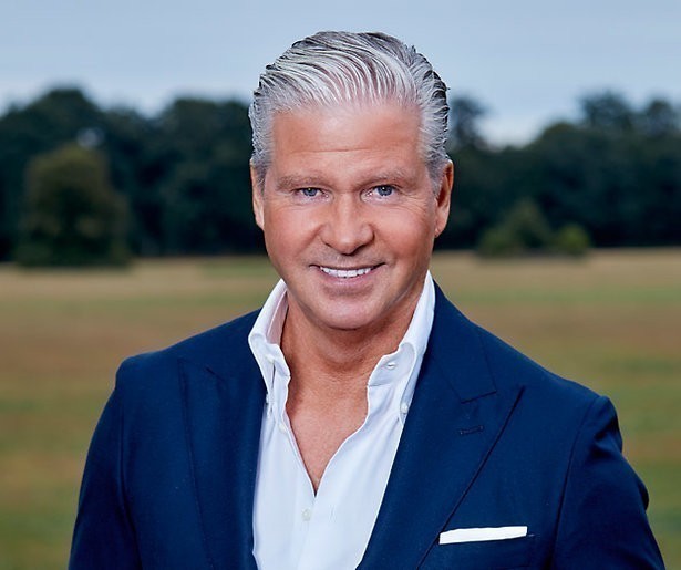 RTL Z zendt coronadocu Dries Roelvink donderdag uit