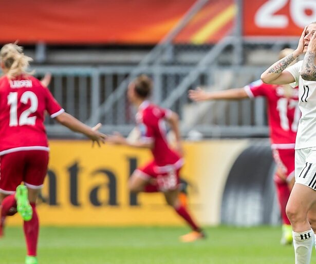 Duitsland strijdt tegen Denemarken op het EK Vrouwenvoetbal