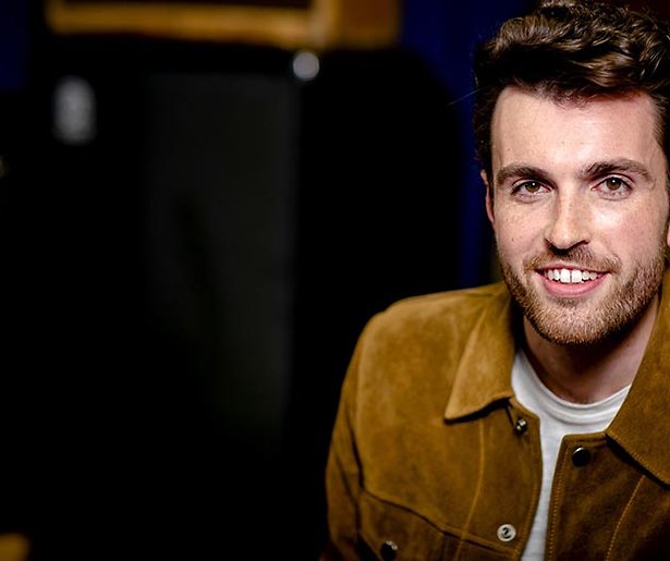 Duncan Laurence overtuigend op 1 bij de bookmakers