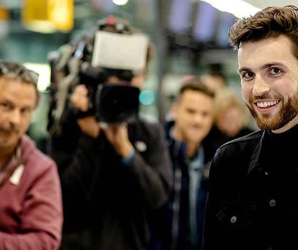Duncan Laurence vertrokken naar Israël 