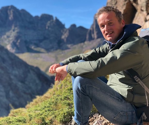 De TV van gisteren: Bemoedigende start voor Dwars Door De Middelandse Zee