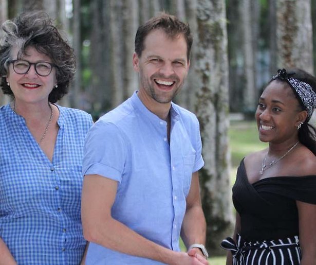 Daan Nieber gaat terug naar geboorteland geadopteerden in Eindelijk Thuis