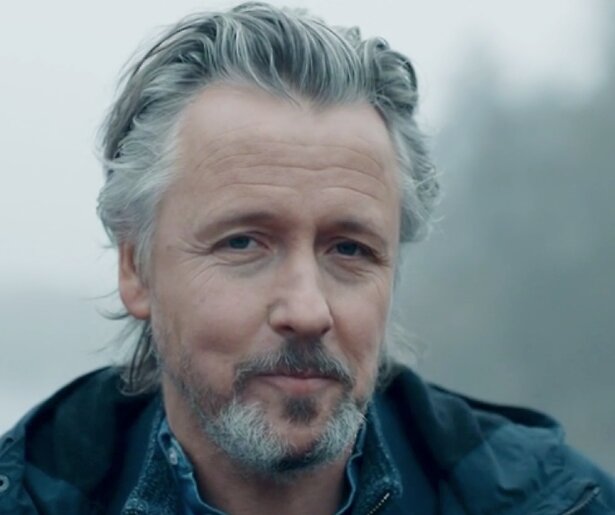 De TV van gisteren: Daan Schuurmans heeft weer iedereen in zijn greep