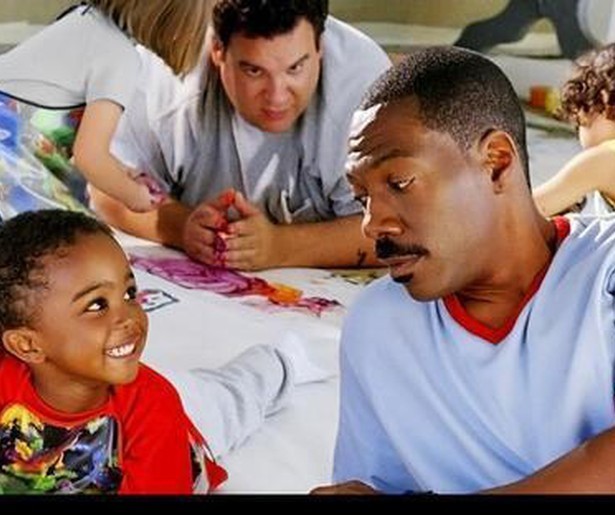 Eddie Murphy let op de kleintjes in sympathieke comedy