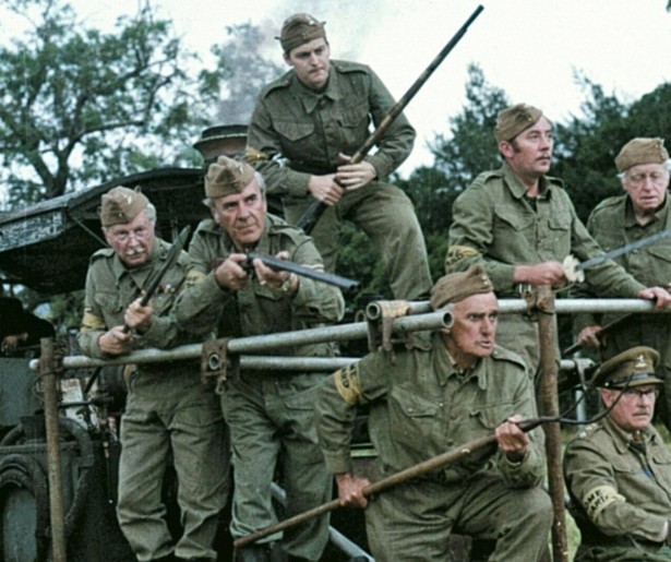 Arthur Lowe zorgt voor komische chaos en leiderschap in Dad’s Army film