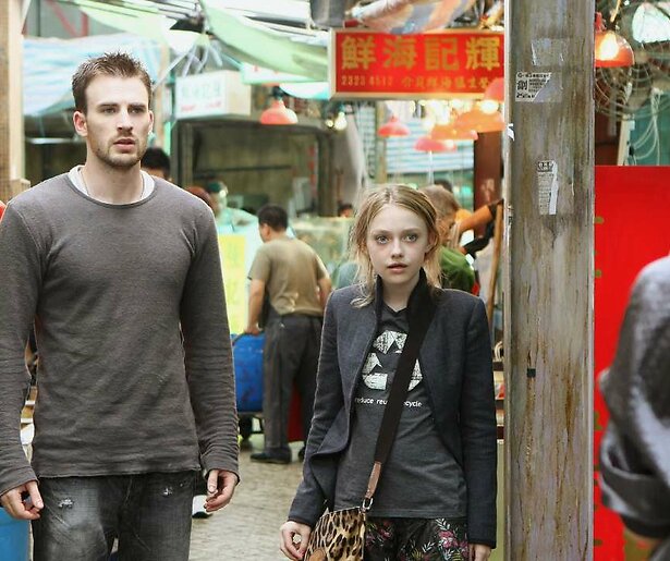 Dakota Fanning slaat op de vlucht voor de regering in Push