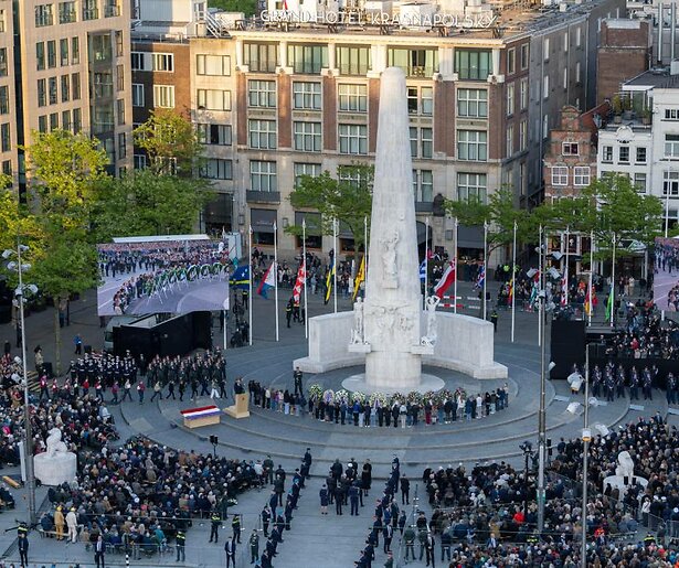 De TV van gisteren: Dodenherdenking op NPO1 beter bekeken dan jaar eerder