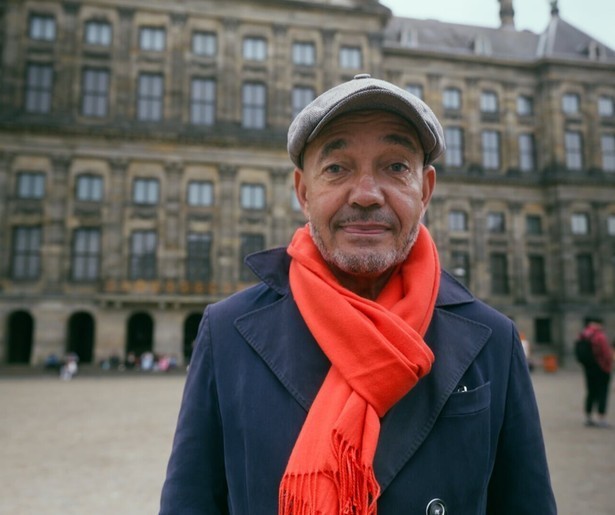 Stephan Sanders duikt in de katholieke geschiedenis van Amsterdam