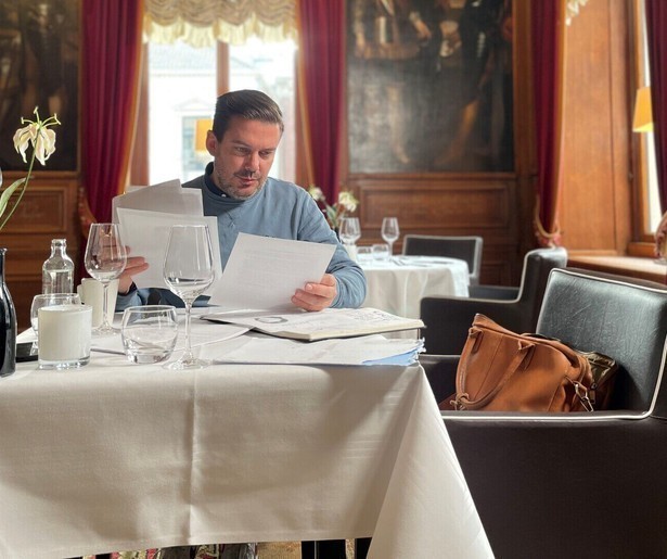 Ruben Nicolai komt weer op interessante plaatsen in De Erfgenaam