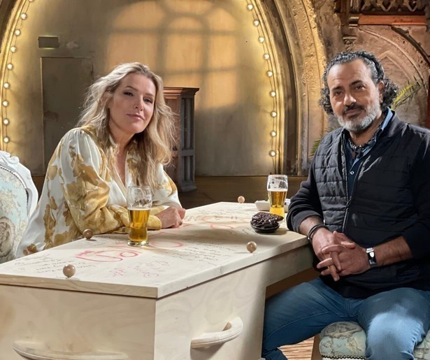 Kefah Allush spreekt in de slotaflevering van De Kist met Lucille Werner