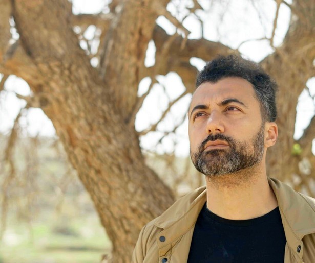 Özcan Akyol sluit De Neven van Eus af in Istanboel