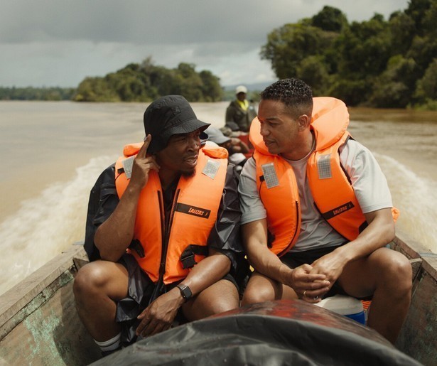 Het verhaal van Dewi Kasmo in De Nieuwe Generaties van Suriname