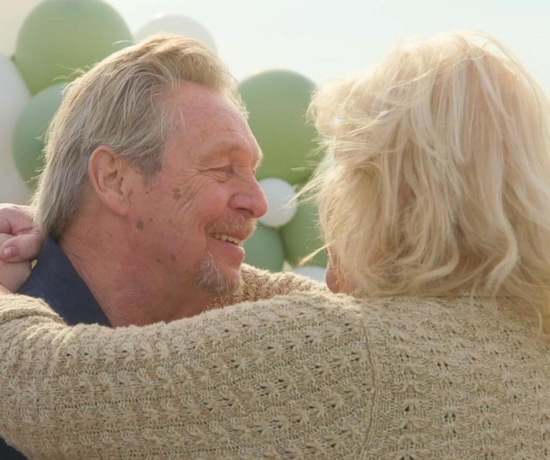 Bert heeft een bijzondere belofte voor zijn aanstaande in De Prins met het Witte Haar