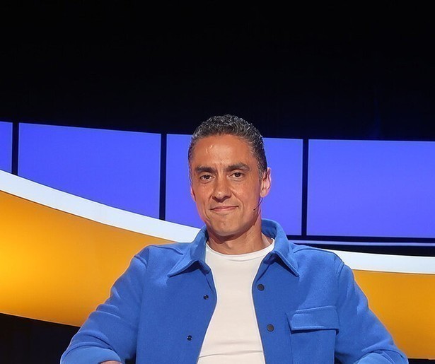 Nederland in Beweging-instructeur Duco Bauwens laat zijn hersenen kraken in De Slimste Mens