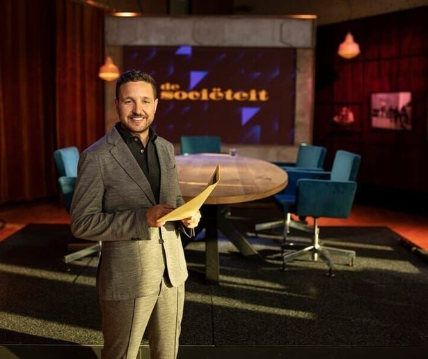 Ajouad El Miloudi ontvangt weer elke week inspirerende gasten in De Sociëteit