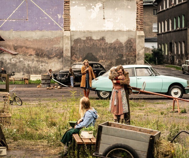Alexander Münninghoff wordt geboren onder een bommenregen in De Stamhouder