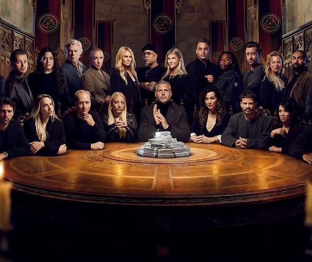 De TV van gisteren: RTL 4 zit er iets minder warmpjes bij met De Verraders als vervanger Winter Vol Liefde