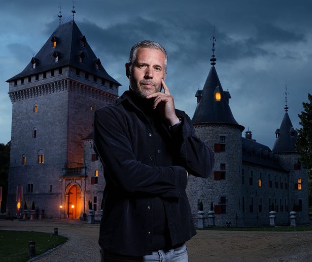 Tijl Beckand trapt een kersvers seizoen van De Verraders af op RTL 4