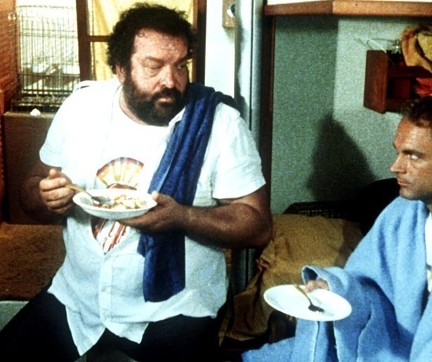 Terence Hill monstert aan bij Bud Spencer in De Vier Vuisten Hebben de Tropenkolder