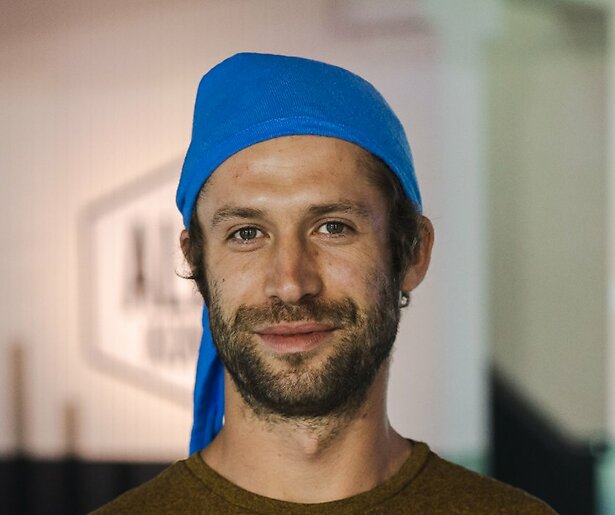 Bierpong en wijnballen in aflevering De Alleskunner VIPS