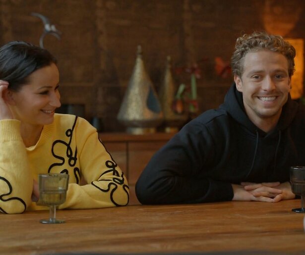 Deedry en Roy uit Boer Zoekt Vrouw leren elkaar steeds beter kennen tijdens de citytrip