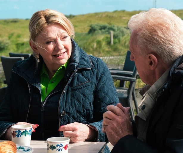 Janny en André ontdekken Texel en Vlieland in Denkend aan Holland