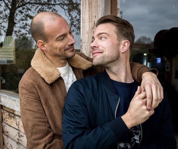 Serie: Nieuw seizoen Dertigers start met verrassing voor Alex