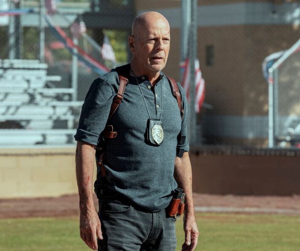 Bruce Willis heeft in Detective Knight: Independence nog één klusje te klaren