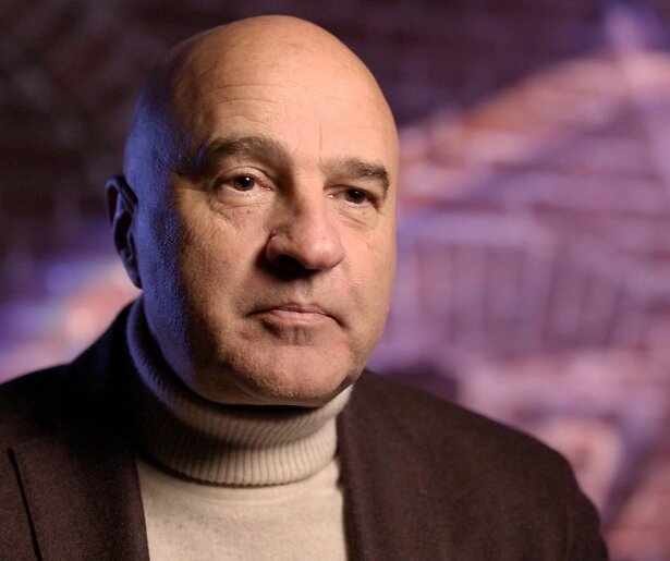 Coen Verbraak spreekt met John van den Heuvel in slotaflevering De Wankelende Rechtsstaat