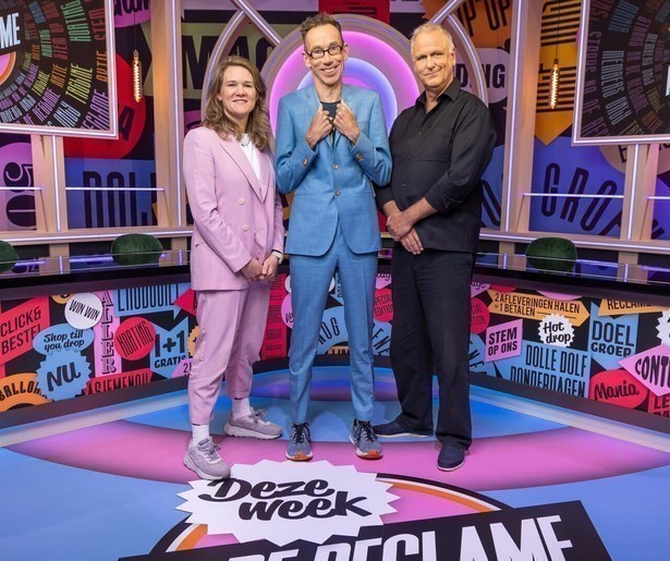 Dolf Jansen sluit het seizoen van Deze Week in de Reclame af met Patrick Stoof