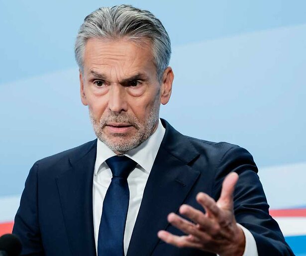 Demissionair premier Schoof gaat in debat met de fractievoorzitters tijdens de de Algemene Politieke Beschouwingen