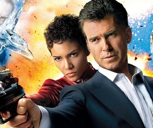 Pierce Brosnan schittert voor de laatste keer als James Bond in Die Another Day