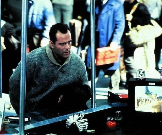 Actie op het vliegveld in Die Hard 2