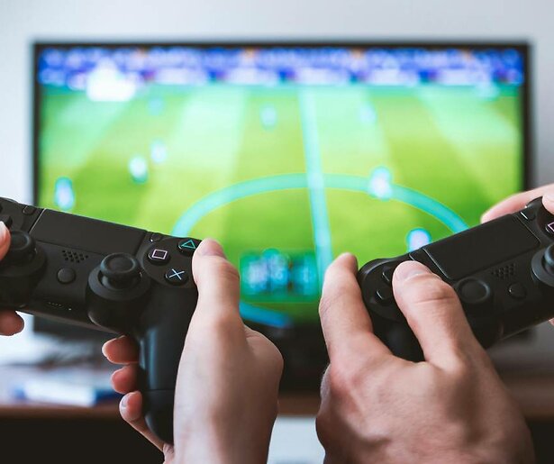 Als tv niet genoeg is: de opkomst van interactief digitaal entertainment