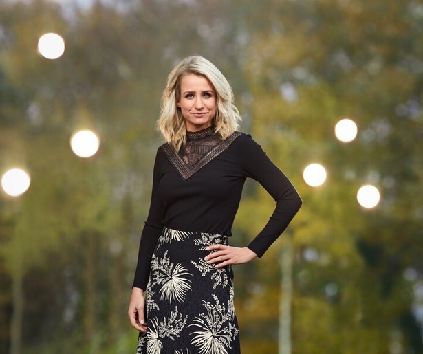 Dionne Stax gaat weer op zoek naar antwoorden in DNA Onbekend