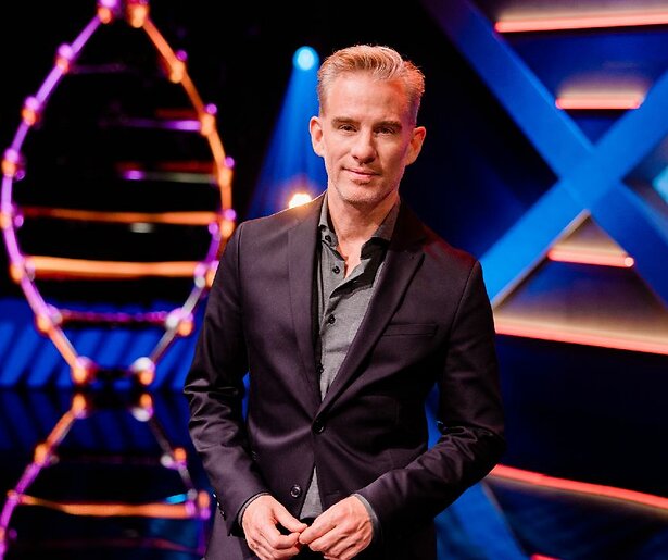Art Rooijakkers presenteert DNA Singers: 'Groot cadeau dat ik mijn werk weer kan doen' 